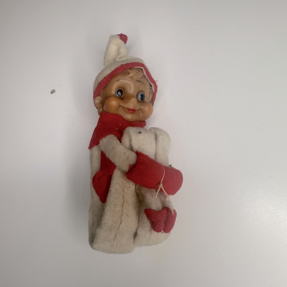 Vintage Noel Japan Pixie Knee Hugger White and Red Elf